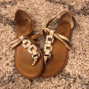 Linked Michael Kors Sandals
